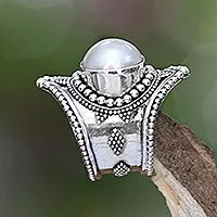 Featured review for Pearl cocktail ring, Glowing Cloud