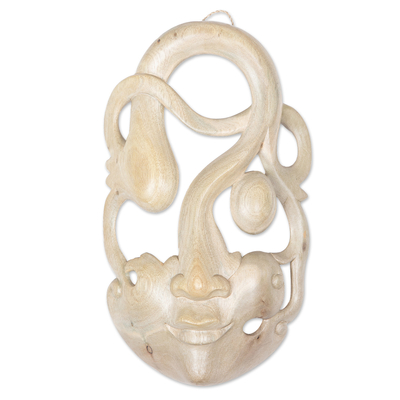 Máscara de madera - Máscara de madera de hibisco tallada a mano.