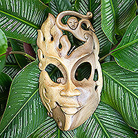 Wood mask,