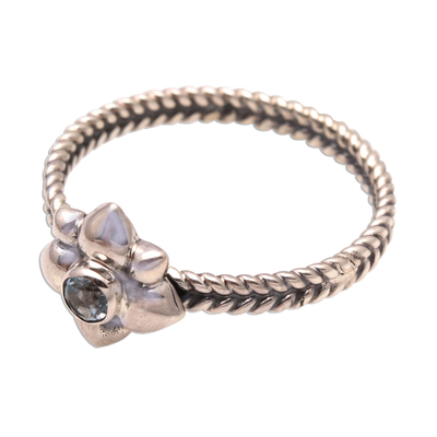 Geburtsstein-Blumen-Aquamarin-Ring - Floraler Ring aus Sterlingsilber und Aquamarin