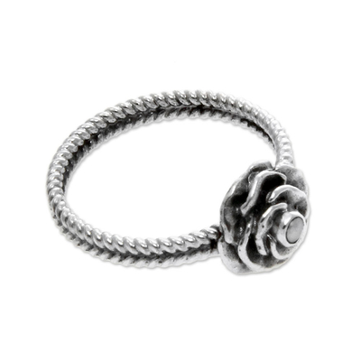 Geburtsstein-Blumen-Perlenring, „June Rose“ - Handgefertigter Blumenring aus Sterlingsilber und Perlen