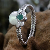 Geburtsstein-Blumen-Smaragd-Ring, „Maiglöckchen“ – Ring aus Smaragd und Sterlingsilber