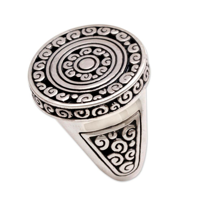 Sterling silver cocktail ring, 'Borobudur Muse' - Artisan Crafted Sterling Silver Signet Ring