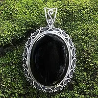 Onyx pendant, 'Midnight Lace'