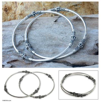 Sterling silver bangle bracelets, 'Balinese Hoop' (pair) - Handcrafted Sterling Silver Bangle Bracelets (Pair)