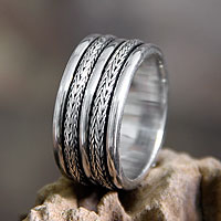 Men's sterling silver ring, 'Valiant'