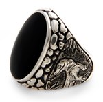 Horn signet ring, 'Komodo King' - Horn signet ring