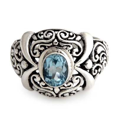 Blue topaz single stone ring, 'Heavenly Garden' - Hand Made Sterling Silver and Blue Topaz Ring