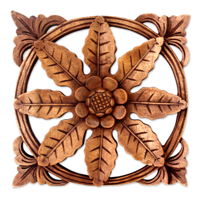 Paneles de pared de madera, (juego de 3) - Paneles de relieve floral de madera tallada a mano balinesa (juego de 3)