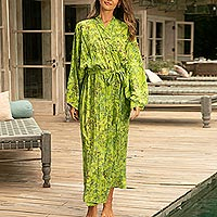 Batik-Robe, 'Emerald Forest' - Handgefertigte grüne Batik-Robe