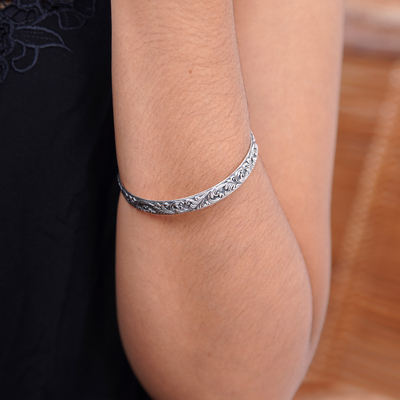 Sterling silver bangle bracelet, 'Timeless Bali' - Artisan Jewellery Sterling Silver Bangle Bracelet