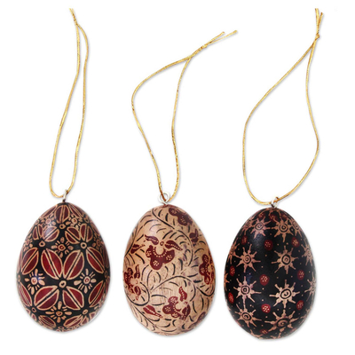 Wood batik ornaments, 'Java Stars' (set of 3) - Hand Made Batik Wood Christmas Ornaments (Set of 3)