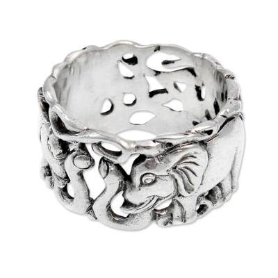 Men's sterling silver band ring, 'Elephant Romance' - Men's Handcrafted Sterling Silver Band Ring