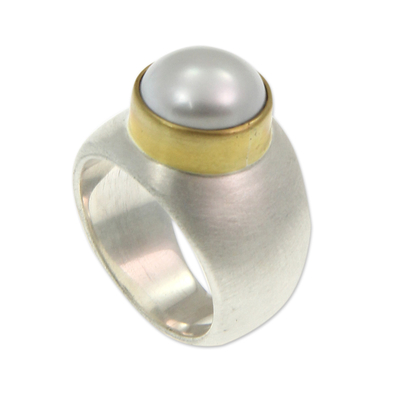 Cultured pearl cocktail ring, 'Jakarta Moonbeam' - Sterling Silver and Pearl Domed Ring