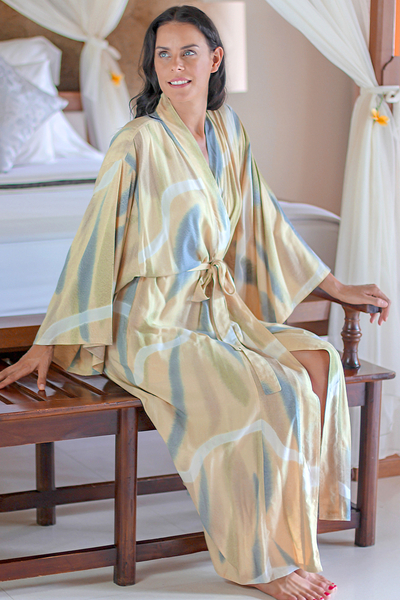 Womens batik robe, Sweet Nuance