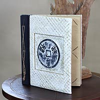 Wood and natural fibers photo album, 'Lucky Coin' (4x6) - Handcrafted Photo Album Natural Fibers 80 Photos (4x6)