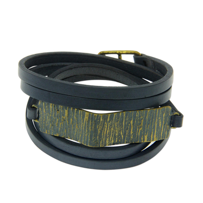 Leather wrap bracelet, 'Audacious Charcoal' - Gray Leather Wrap Bracelet with Antiqued Brass Plate