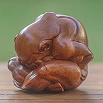 escultura de yoga tallada a mano, 'Yogui meditando'