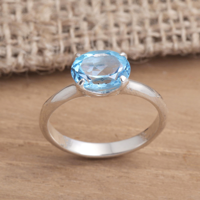 Blue topaz solitaire ring, Pacific Glory