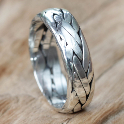 Sterling silver band ring, 'Singaraja Weave' - Unisex Braided Sterling Silver Ring from Bali