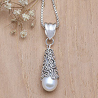 Cultured pearl pendant necklace, 'Frangipani Dewdrop' - Sterling Silver and Cultured White Pearl Necklace from Bali