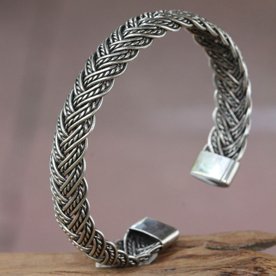 Manschettenarmband aus Sterlingsilber - Balinesisches geflochtenes Manschettenarmband aus Sterlingsilber