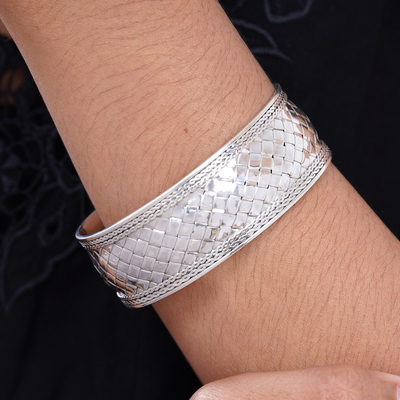 Sterling silver cuff bracelet, 'Pandan Weaving' - Hand Woven Sterling Silver Cuff Bracelet