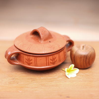Ceramic serving dish, 'Island Arrow' - Hand Crafted Terracotta Serving Dish and Lid