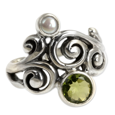 Peridot and cultured pearl cocktail ring, 'Cloud Song' - Artisan Crafted Peridot and Pearl Ring