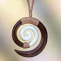 Wood pendant necklace, Hypnotic Borneo