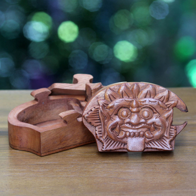 Holzpuzzle-Kiste, „Bhoma der Beschützer“. - Handgeschnitzter Puzzle-Schachtel aus Holz aus Bali