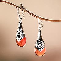 Pendientes colgantes de calcedonia, 'Puncak Jaya in Red'