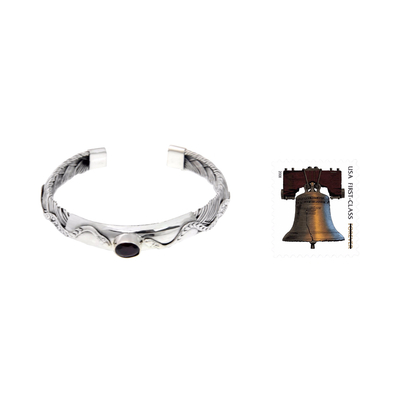 Granat-Manschettenarmband - Manschettenarmband aus Sterlingsilber und Granat mit Schlangenmotiv