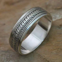 Sterling silver meditation spinner ring, 'Infinity Path' - Sterling Silver Meditation Spinner Band Ring