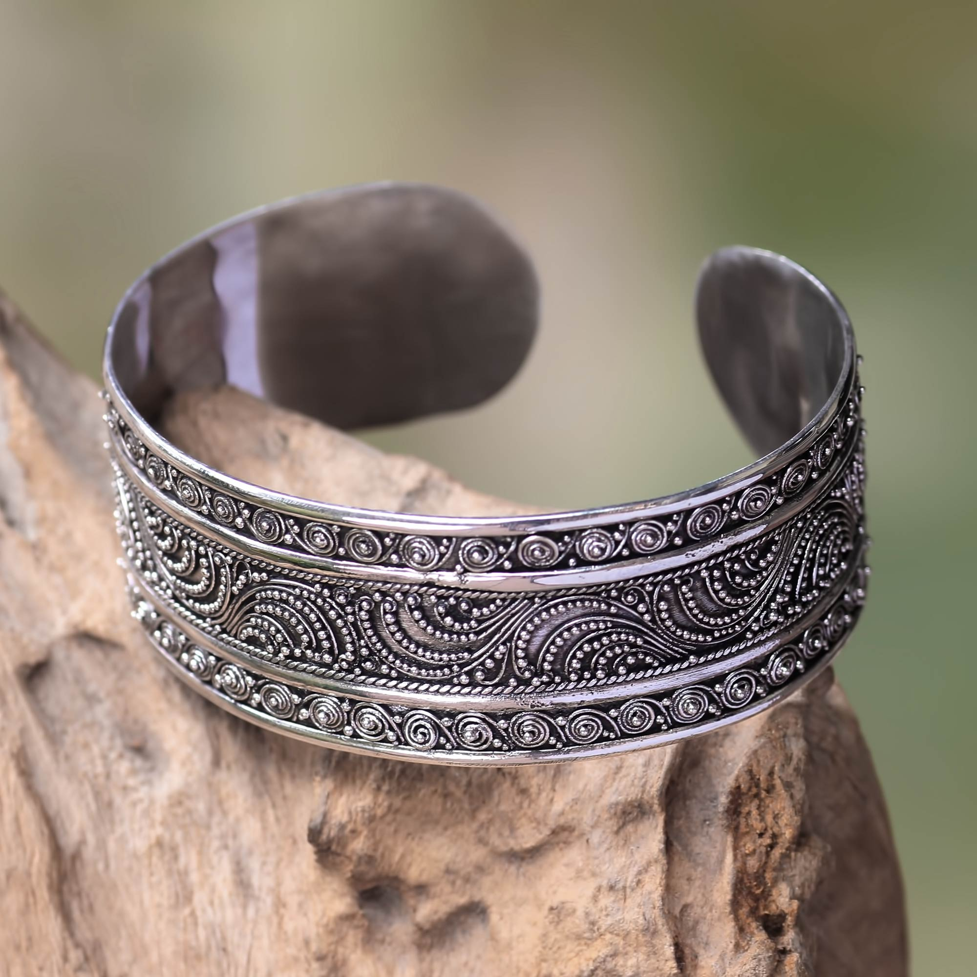 Concave Tibetan Silver Vintage Tribal Bangle Cuff Bracelet – Neshe Fashion  Jewelry