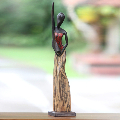 Wood sculpture, Didgeridoo Lady