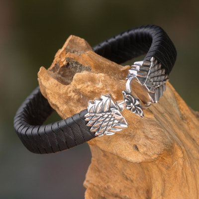 Leather and sterling silver bracelet, 'Eagle Friendship' - Artisan Crafted Leather and Silver Eagle Bracelet