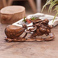 Escultura de madera, 'Buda de la prosperidad' - Escultura de Buda de madera de acacia balinesa tallada a mano