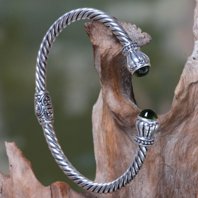 Peridot cuff bracelet, 'Dewdrop Daisies' - Peridot on Sterling Silver Hinged Cuff Floral Bracelet