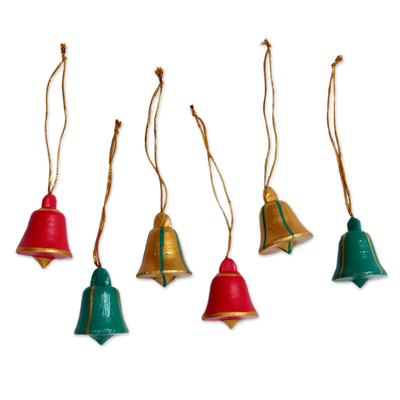 Adornos de madera, 'Campanas de Navidad balinesas' (juego de 6) - Adornos de campana de madera hechos a mano en 3 colores (juego de 6)