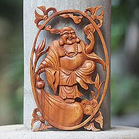 Panel de relieve de madera, 'Buda feliz' - Panel de pared de madera tallada de Buda feliz de estilo chino