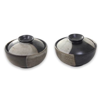Cuencos con tapa de cerámica, (par) - Cuencos y tapas de cerámica negra y gris hechos a mano (par)