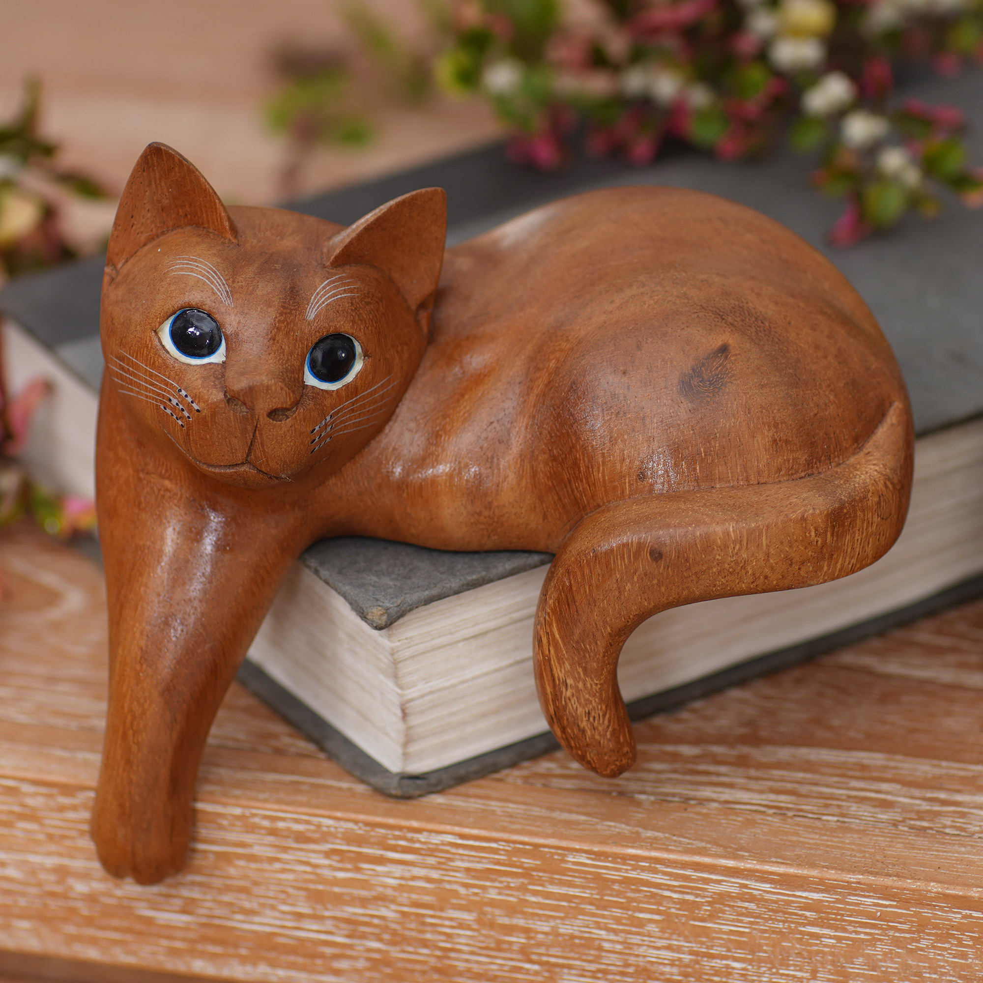 Wooden Cat Stand Tail Up Handmade Carved Kitty Figurine Statue Home Decor Gift 