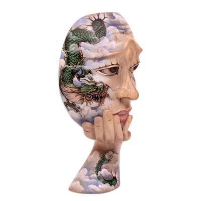Holzmaskenskulptur – Surreale handbemalte Holzmaske mit Drachenmotiv