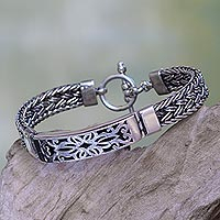 Sterling silver pendant bracelet, 'Taksu Bali' - Unique Sterling Silver 925 Pendant Bracelet from Indonesia