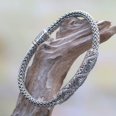 Sterling silver chain bracelet, 'Lotus Radiance' - Hand Engraved Sterling Silver Bracelet with Lotus Motif