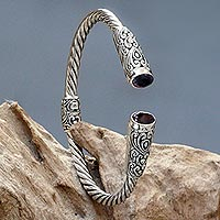 Amethyst cuff bracelet, 'Totem Hearts' - Sterling Silver Cuff Bracelet with Hearts and Amethysts