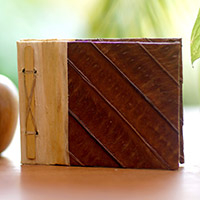 Cuaderno de fibras naturales, 'Lamtoro Chocolate' - Cuaderno pequeño en blanco marrón elaborado con fibras naturales