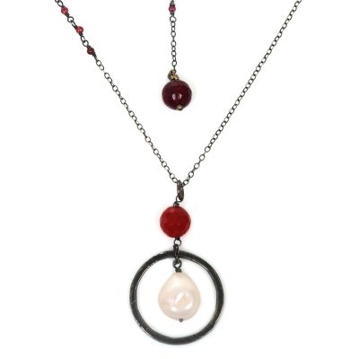 Cultured pearl pendant necklace, 'Red Rain' - Cultured Pearl Garnet Pendant Necklace from Indonesia