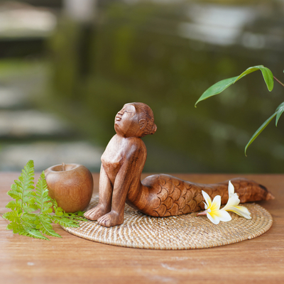 Escultura de madera - Escultura de madera con tema de yoga y sirena tallada artesanalmente firmada